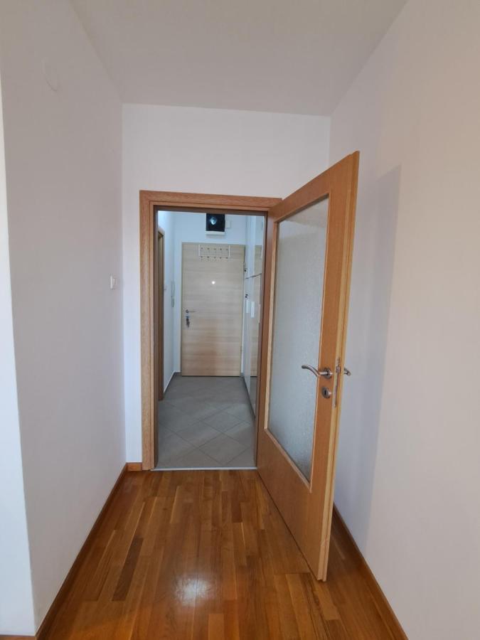 Hana Apartment Podgorica Exterior photo