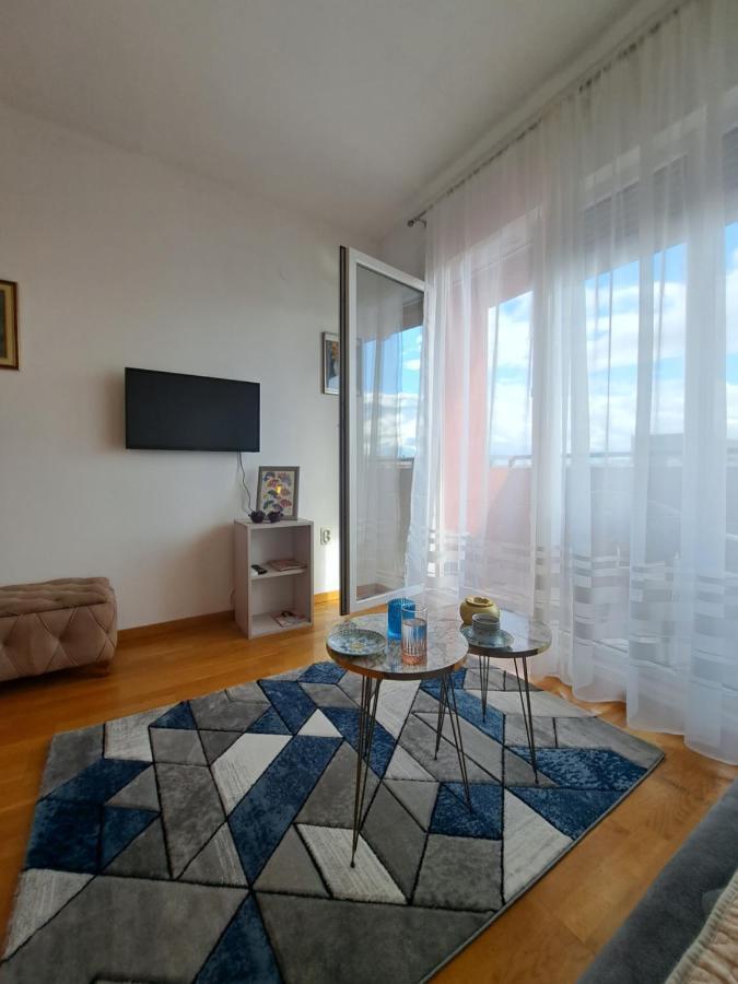 Hana Apartment Podgorica Exterior photo